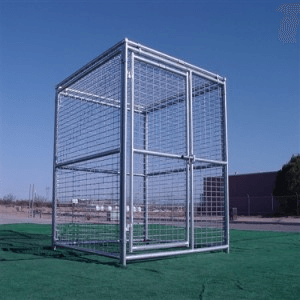 Animal and plant enclosures